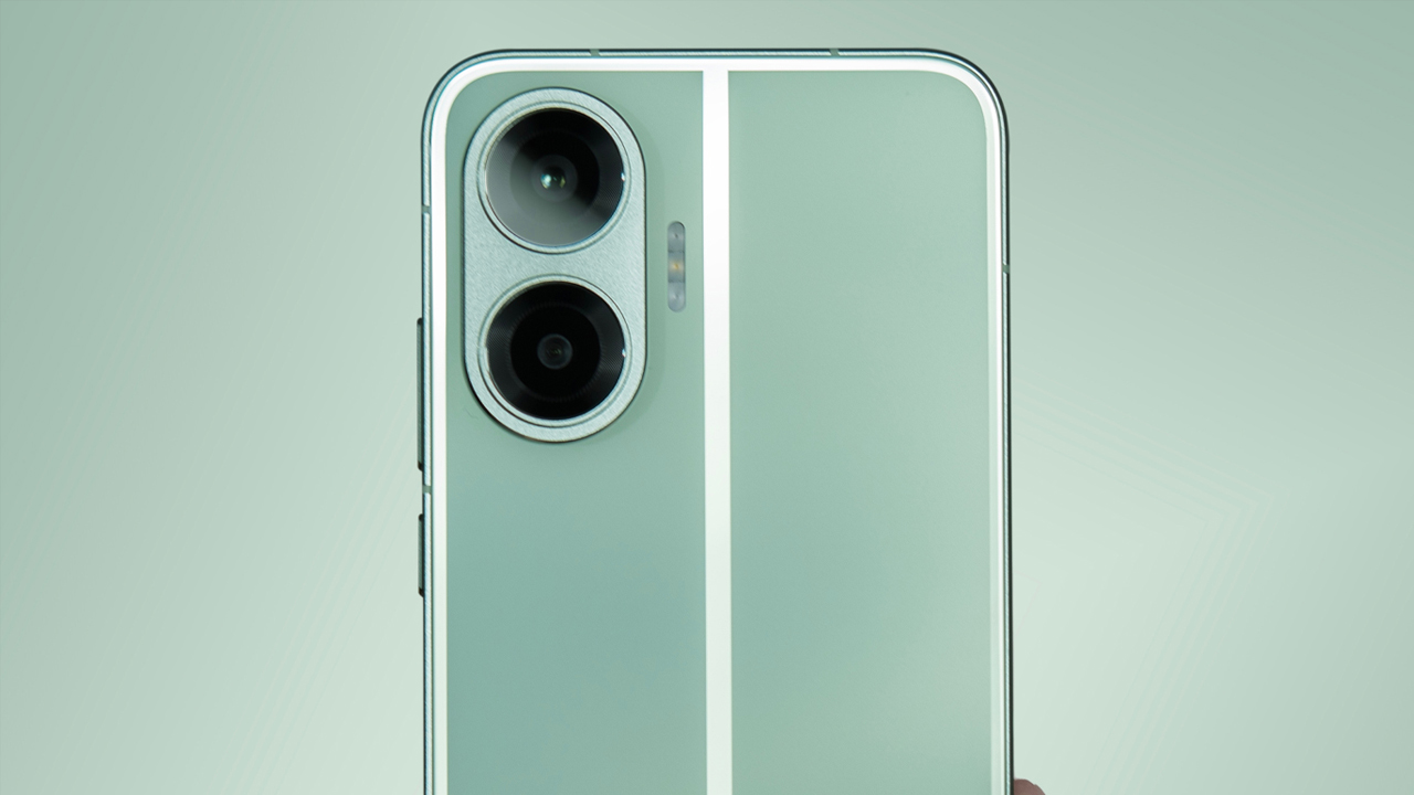 এবার মার্কেটে আসছে ১২ ০০০ এমএইচ ব্যাটারির মোবাইল ফোন